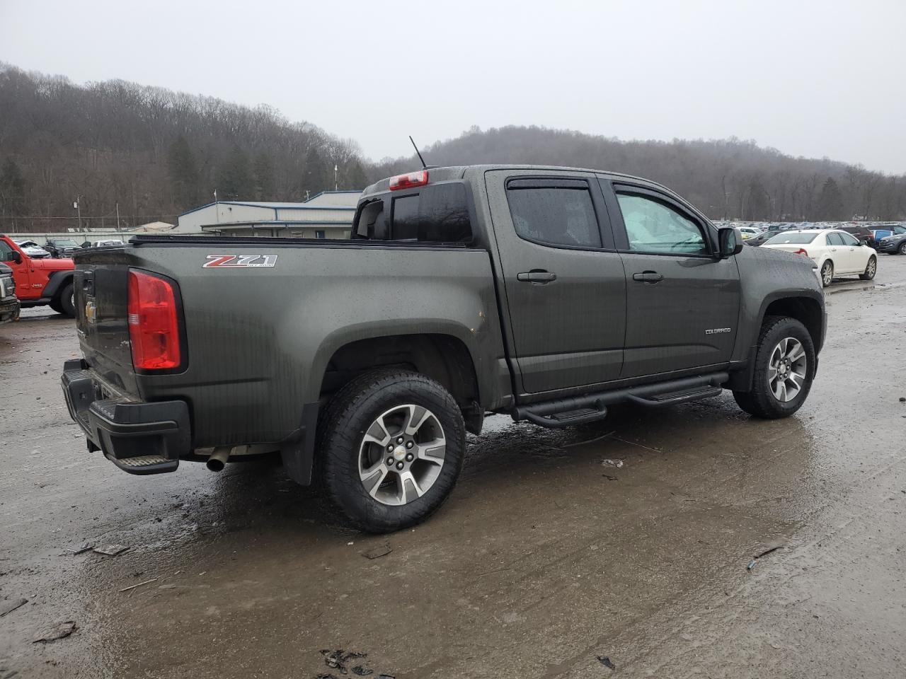 2018 Chevrolet Colorado - Image 3
