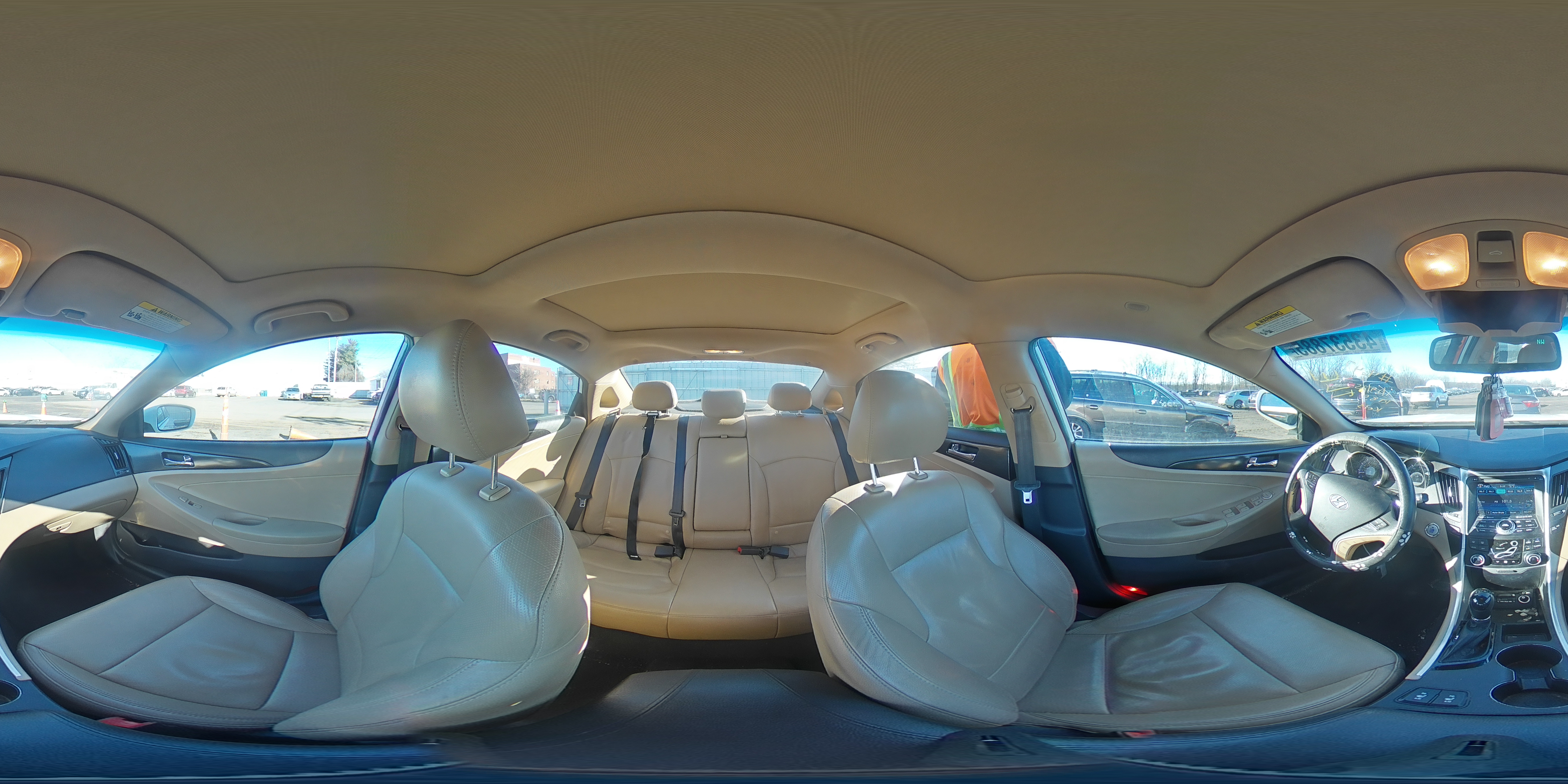 2012 Hyundai Sonata - Image 13