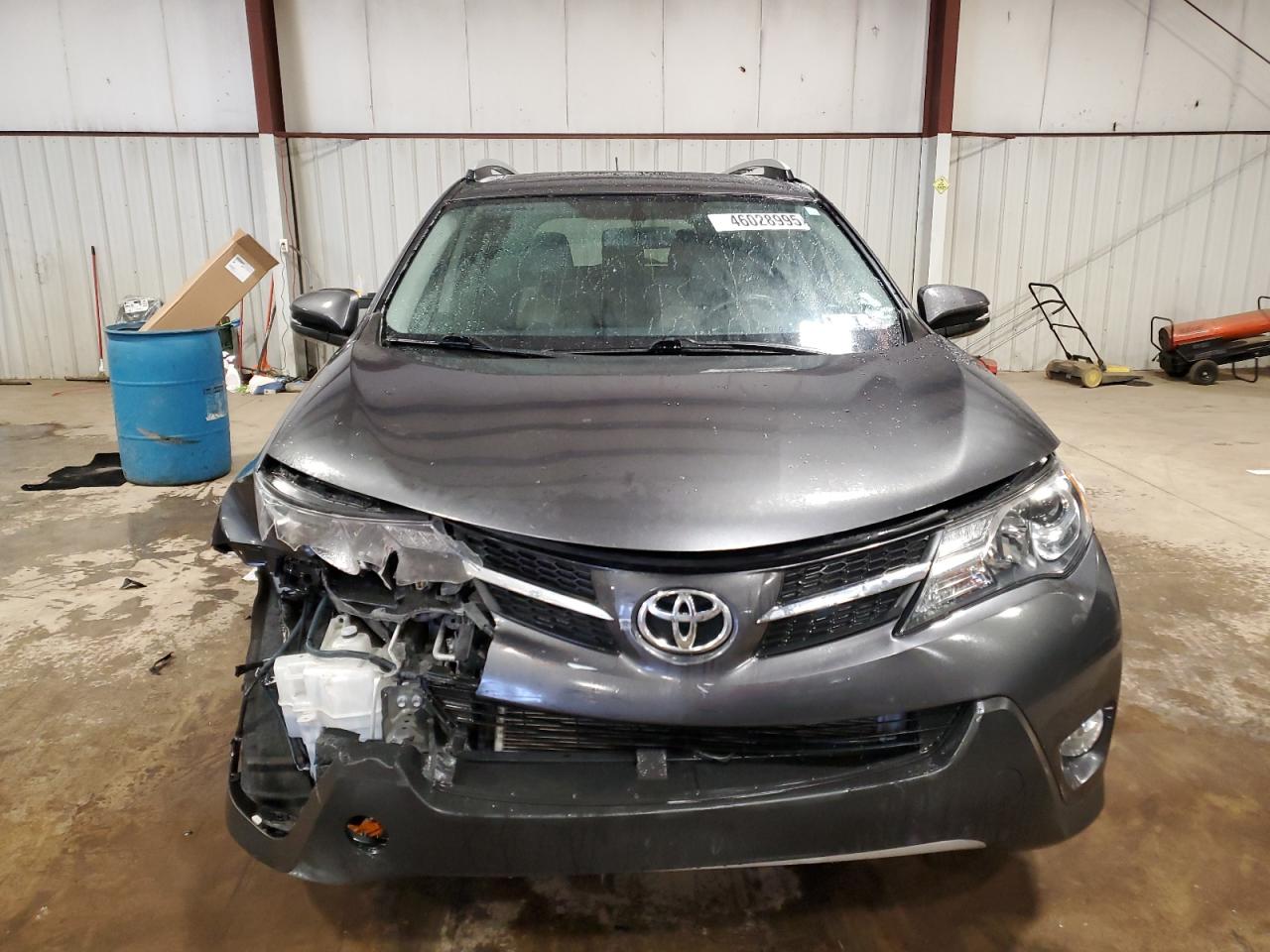 2015 Toyota RAV 4 - Image 5