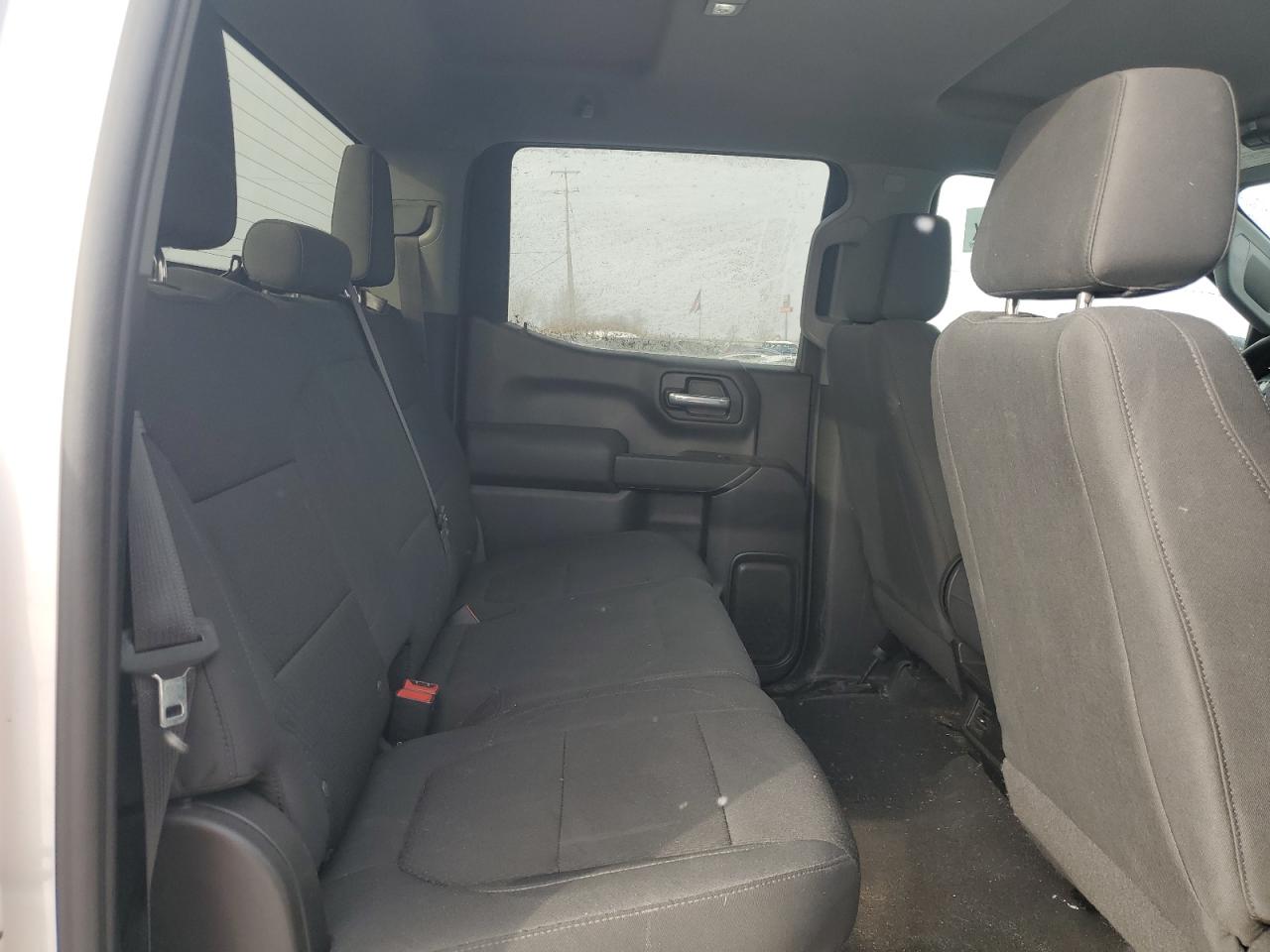2020 Chevrolet Silverado - Image 10