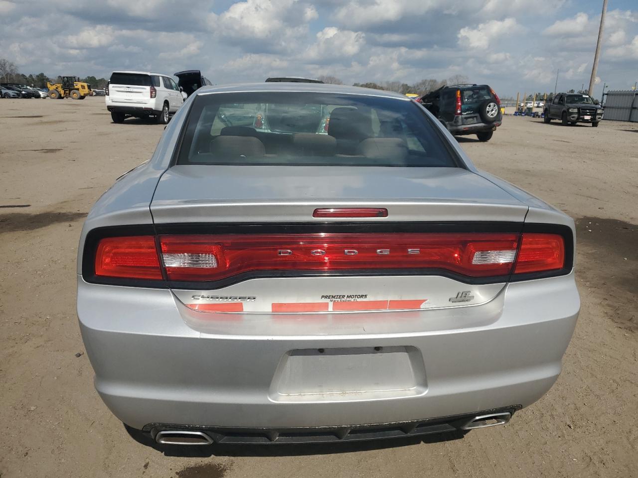 2012 Dodge Charger - Image 6