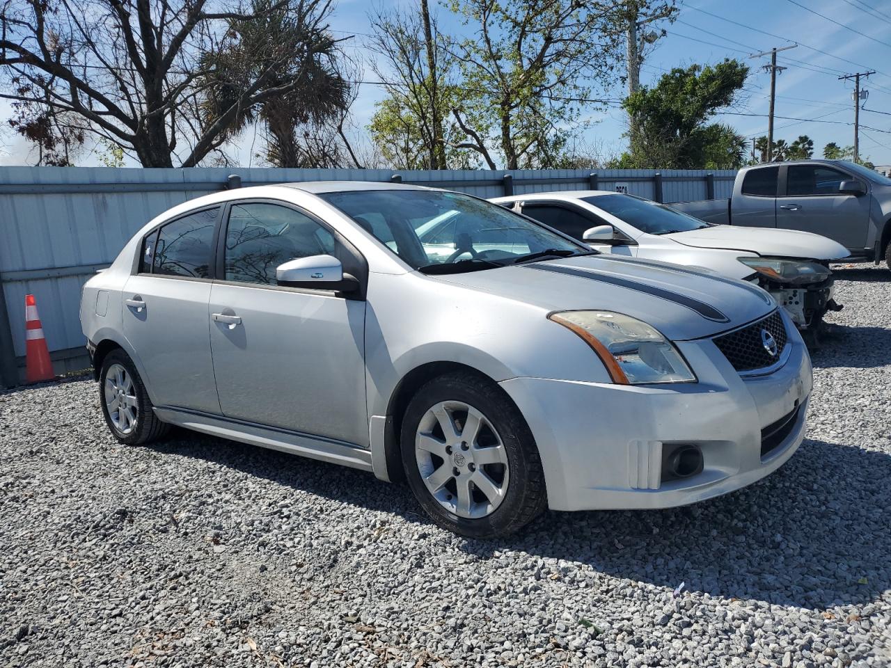 2011 Nissan Sentra - Image 4