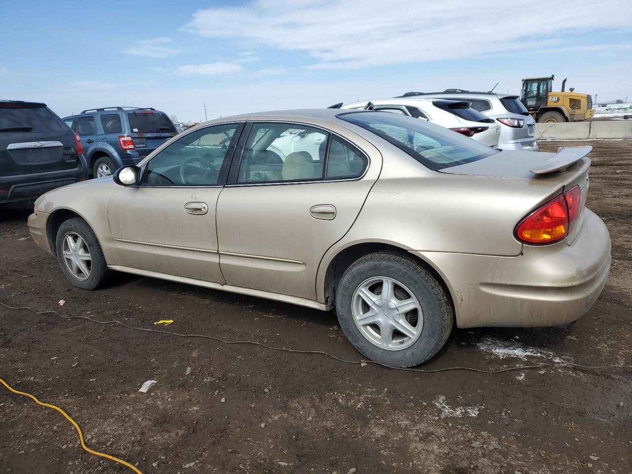 2003 Oldsmobile Alero - Image 2