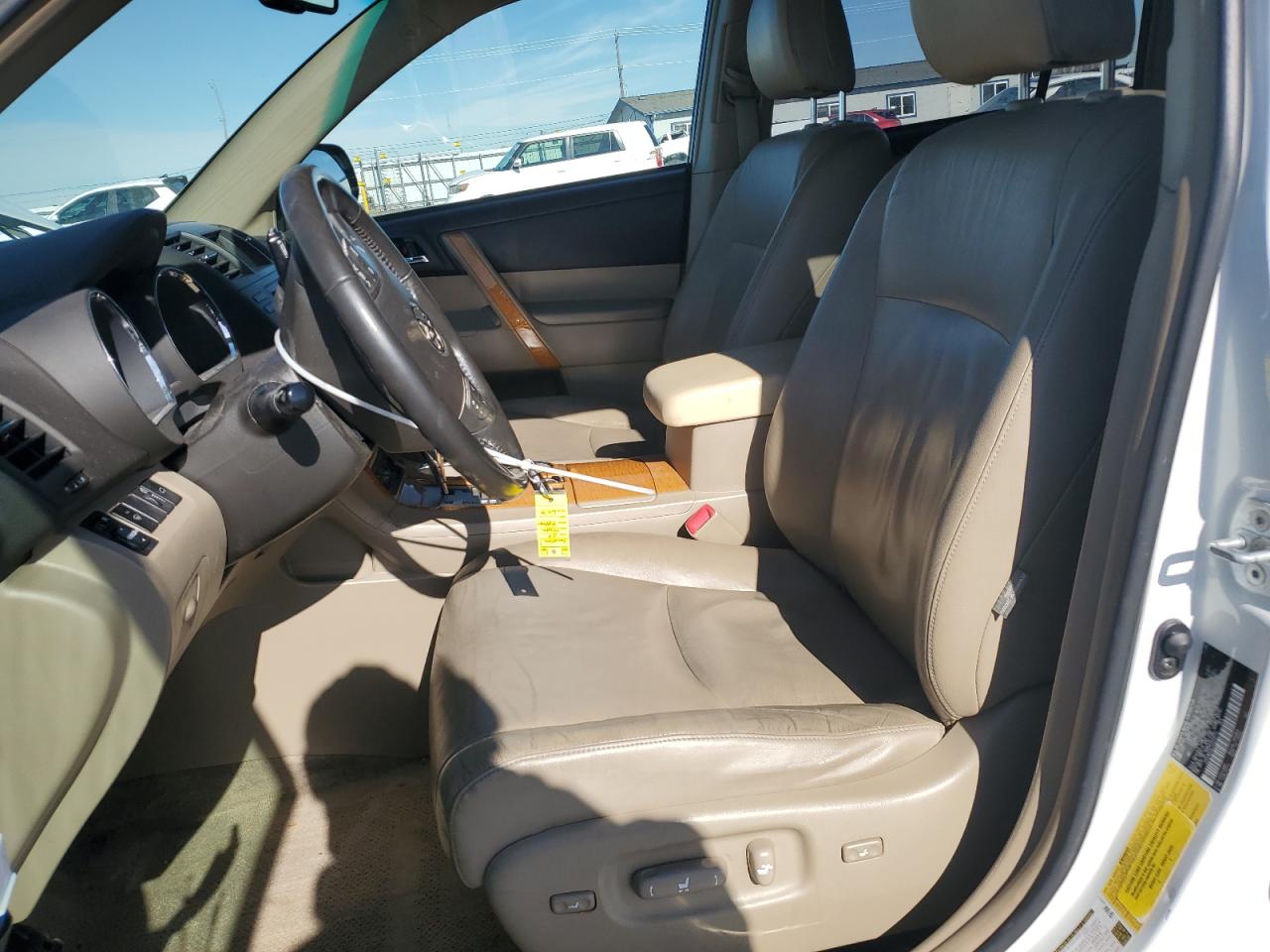 2009 Toyota Highlander - Image 7