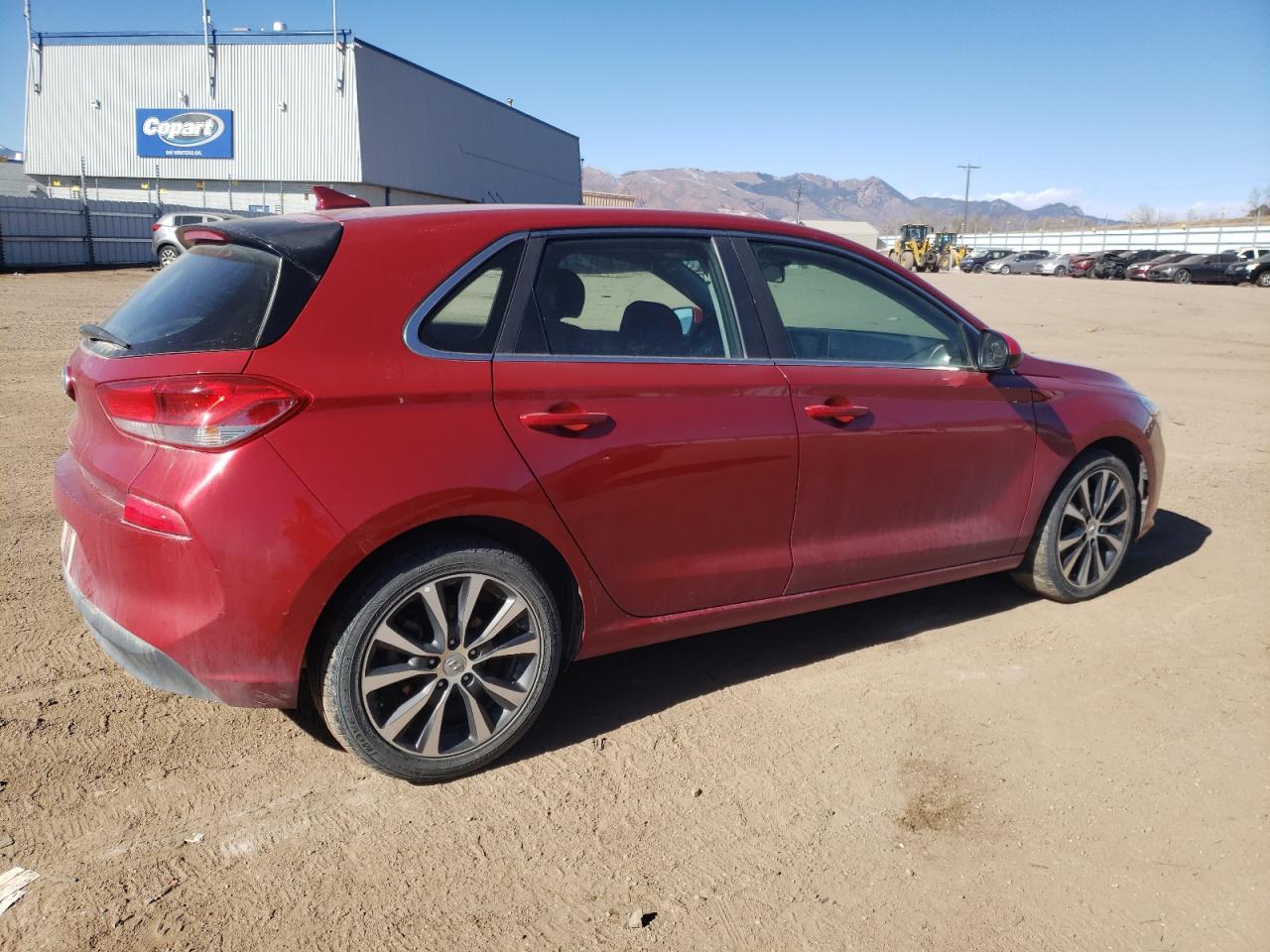 2018 Hyundai Elantra - Image 3
