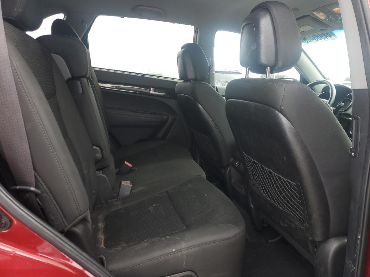 2015 Kia Sorento - Image 11