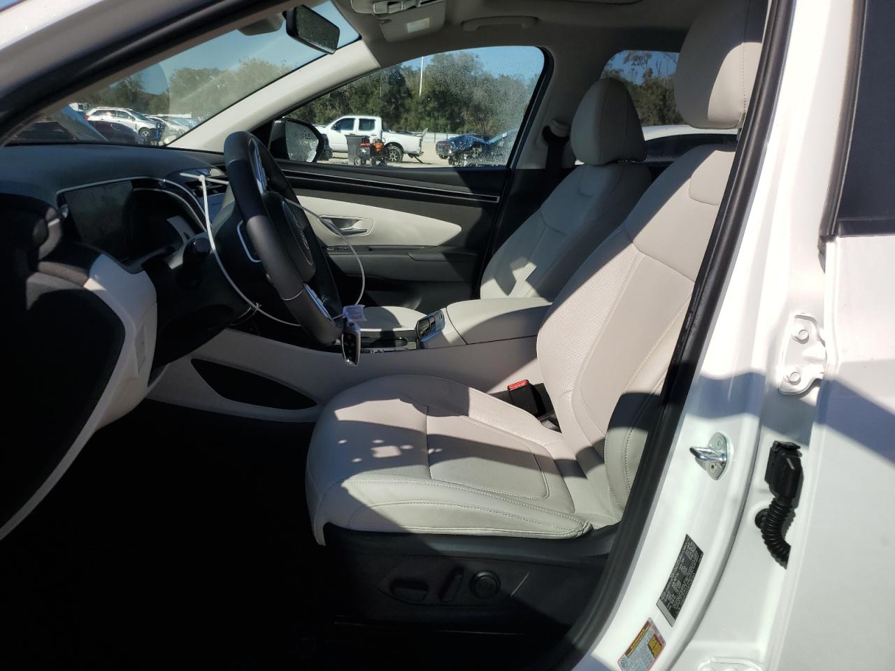 2023 Hyundai Tucson - Image 7