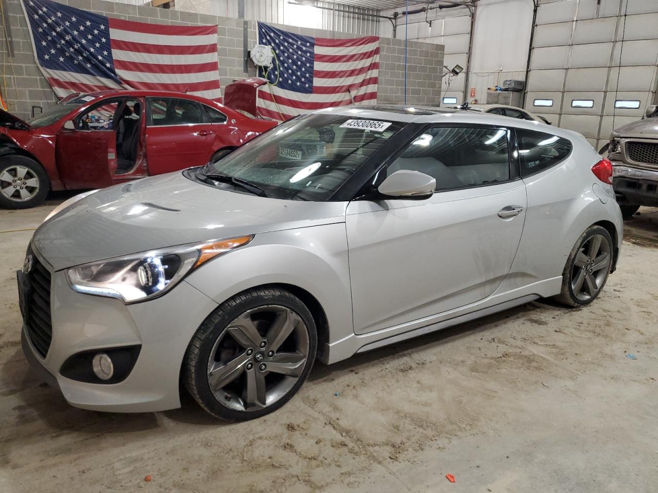 2015 Hyundai Veloster - Image 1