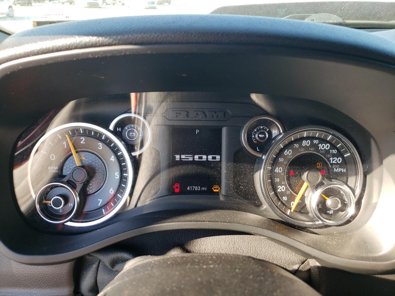 2020 RAM 1500 - Image 9