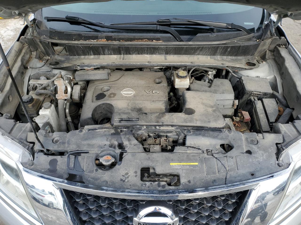 2013 Nissan Pathfinder - Image 12