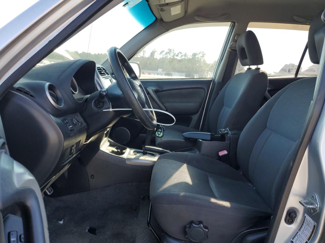 2005 Toyota RAV 4 - Image 7