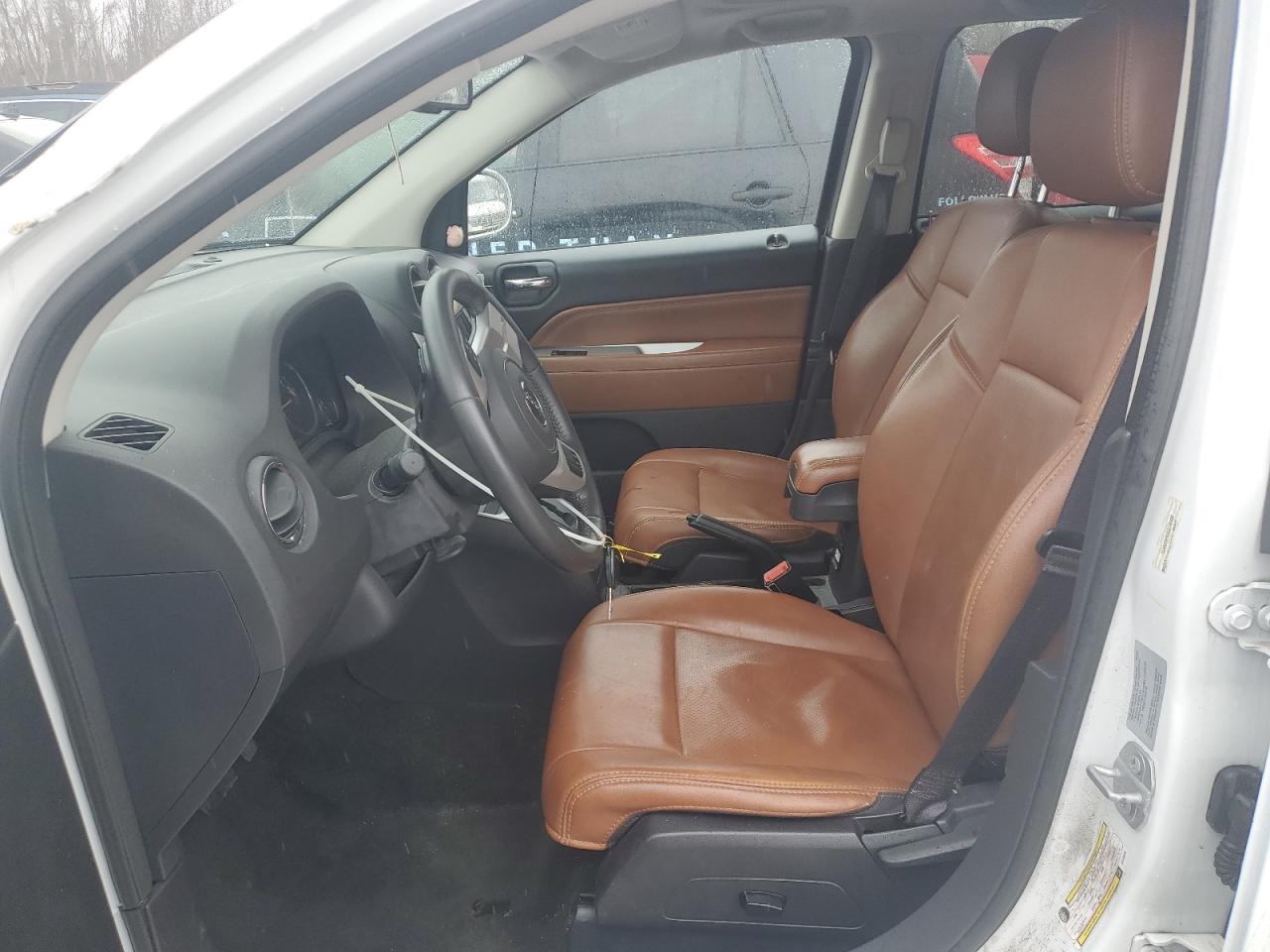 2016 Jeep Compass - Image 7