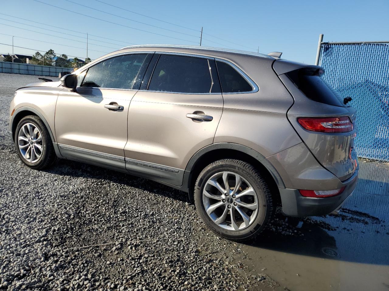 2019 Lincoln MKC - Image 2