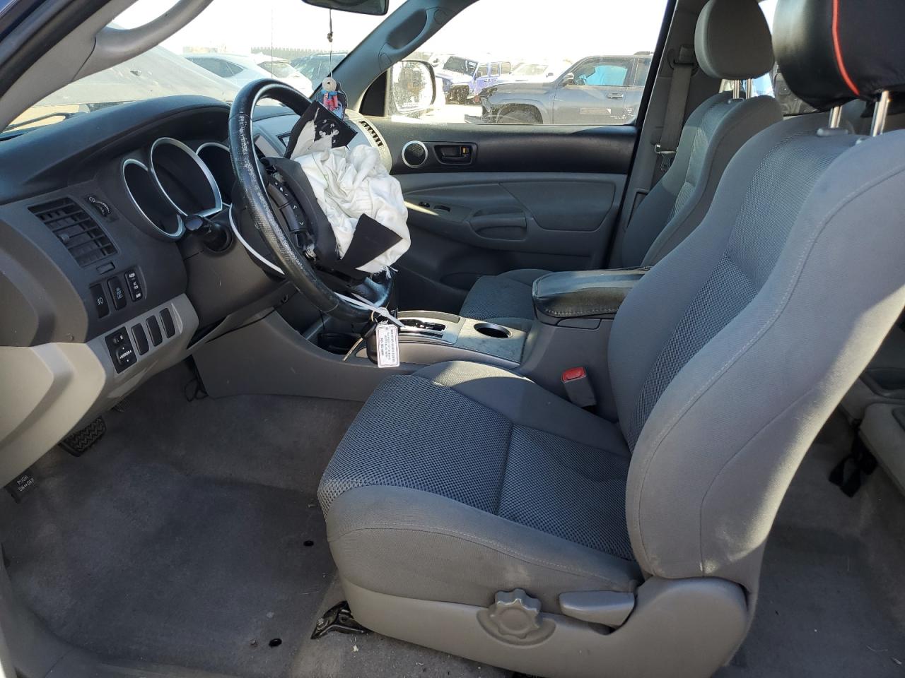 2007 Toyota Tacoma - Image 7