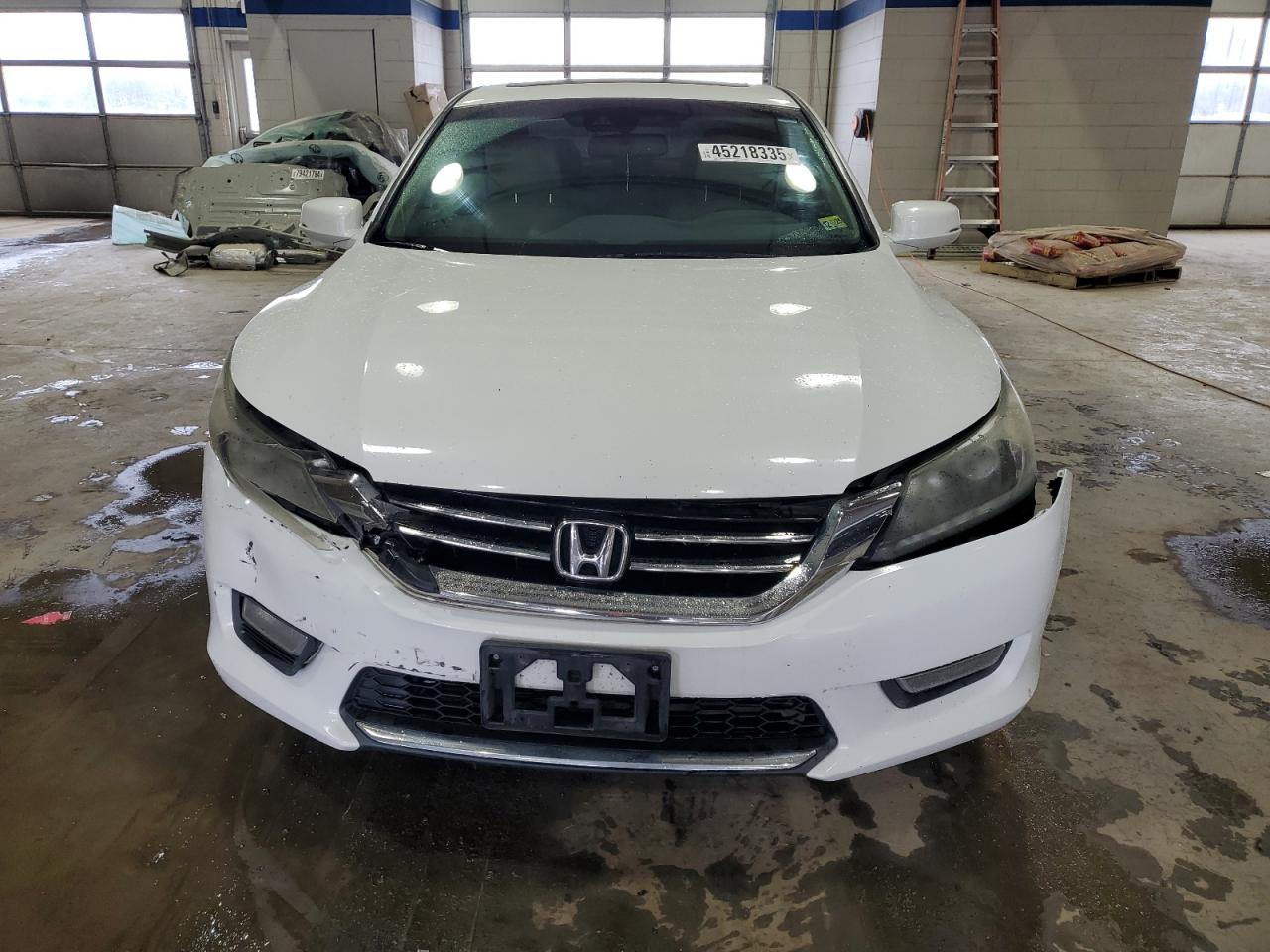 2013 Honda Accord - Image 5