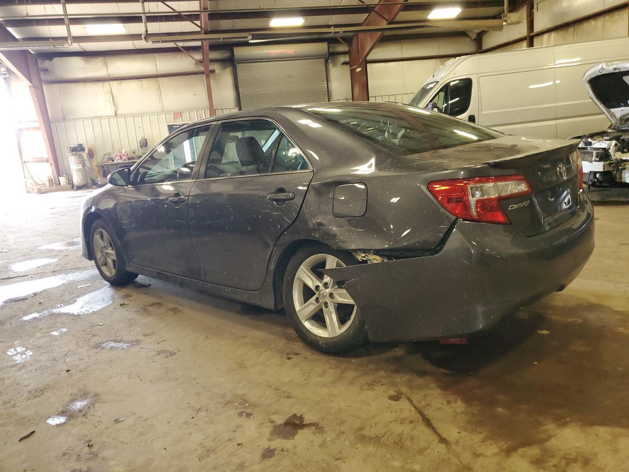 2014 Toyota Camry - Image 2