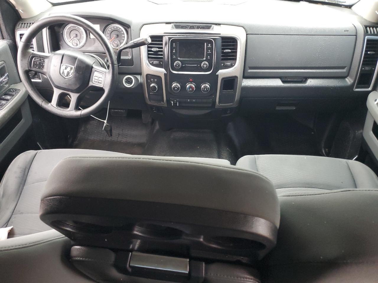 2014 RAM 2500 - Image 8