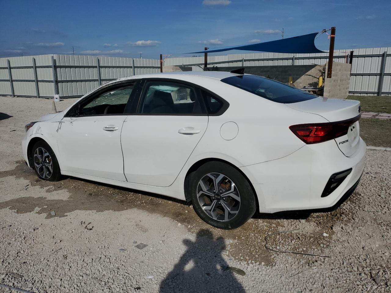 2021 Kia Forte - Image 2