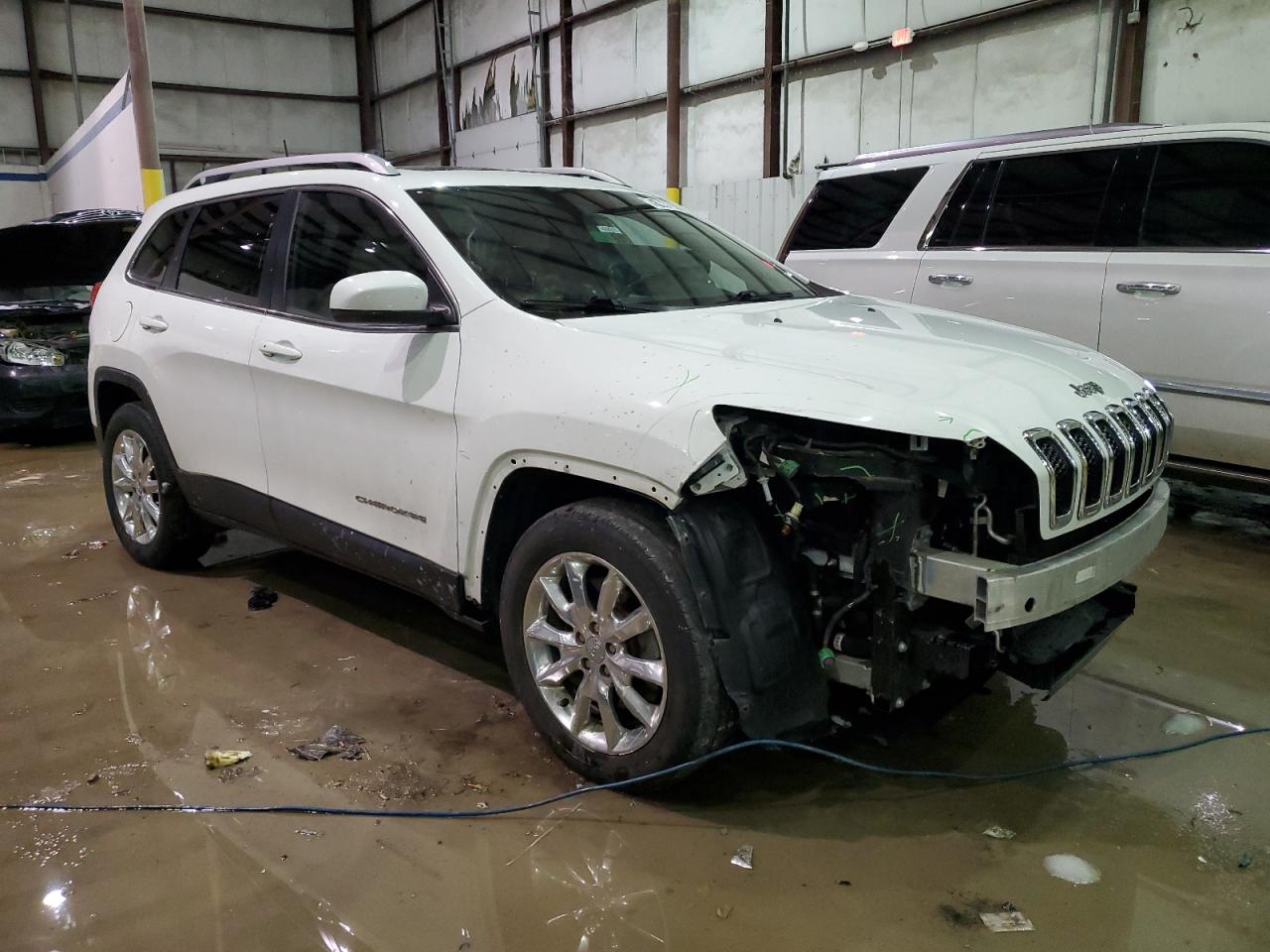 2016 Jeep Grand Cherokee - Image 4