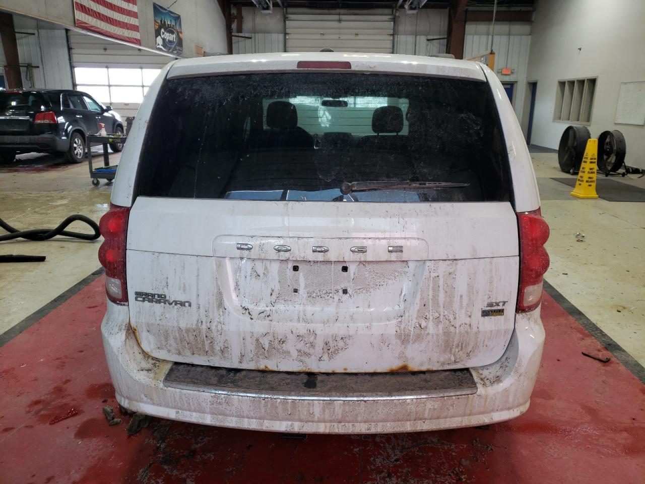 2016 Dodge Caravan - Image 6