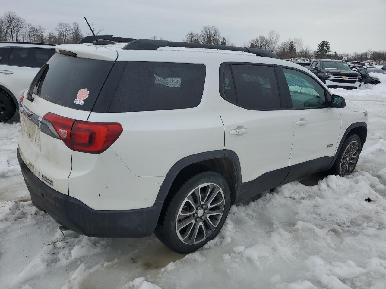 2019 GMC Acadia - Image 3