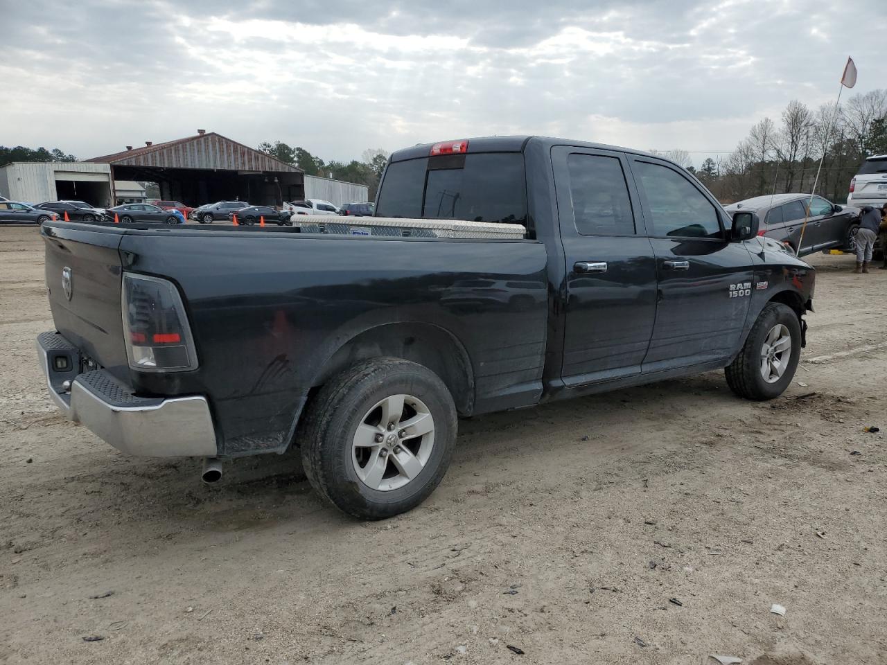 2016 RAM 1500 - Image 3
