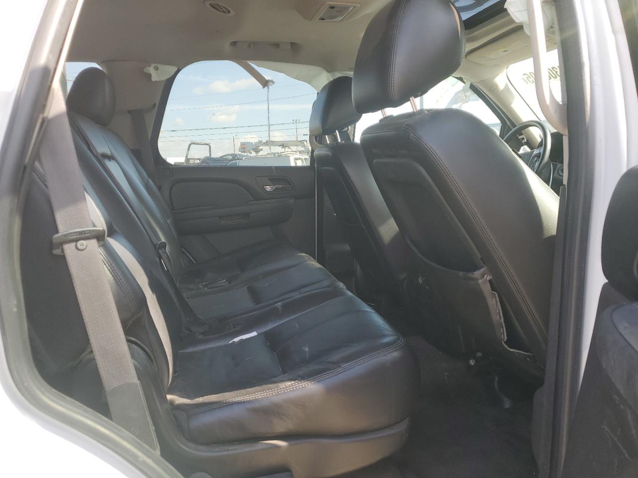 2011 Chevrolet Tahoe K1500 Lt VIN: 1GNSKBE09BR155806 Lot: 86081765