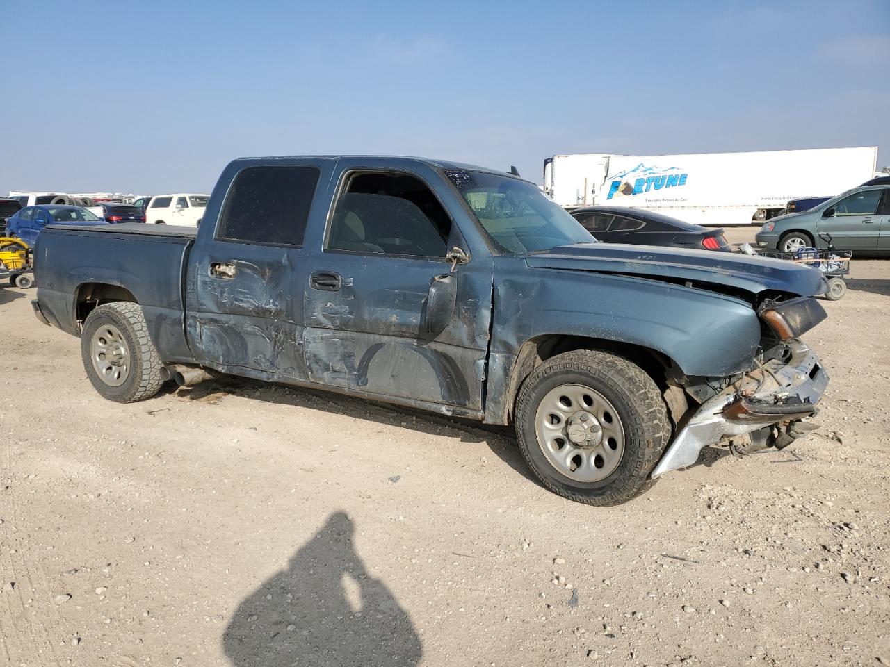 2006 Chevrolet Silverado - Image 4