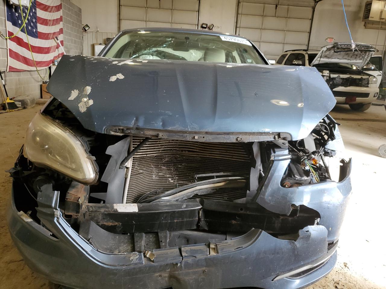2011 Chrysler 200 - Image 5