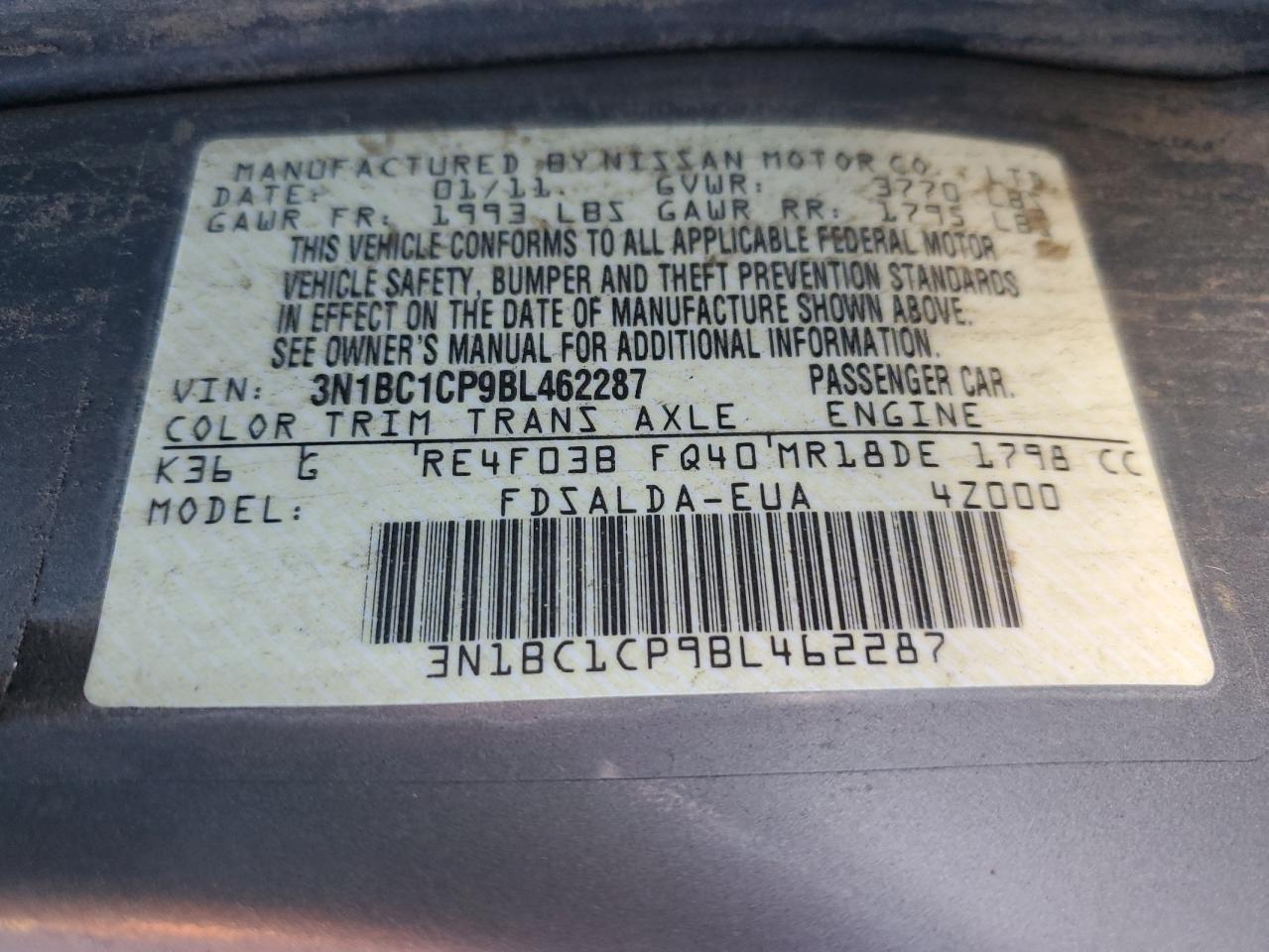 2011 Nissan Versa - Image 12
