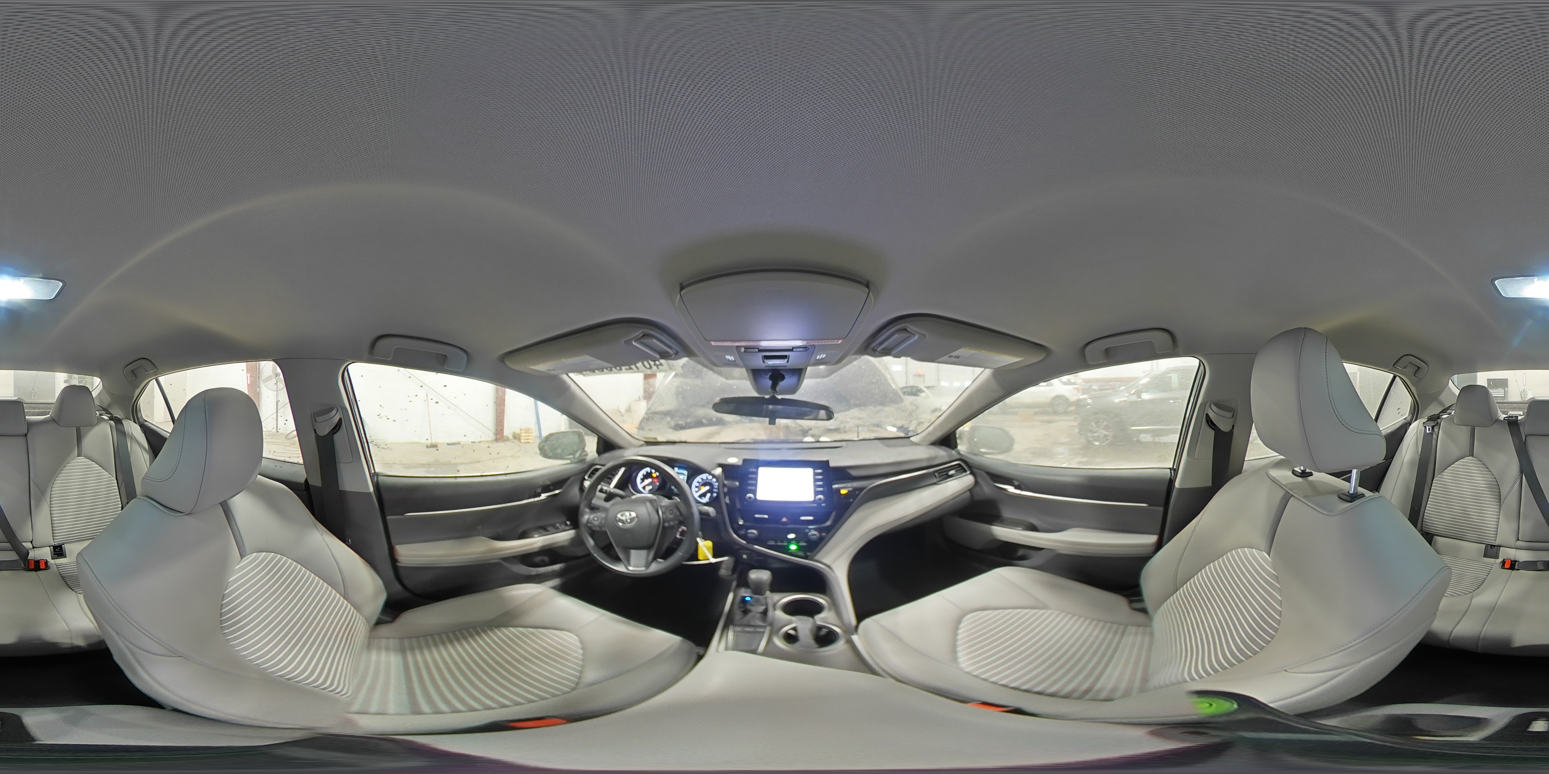 2022 Toyota Camry - Image 14