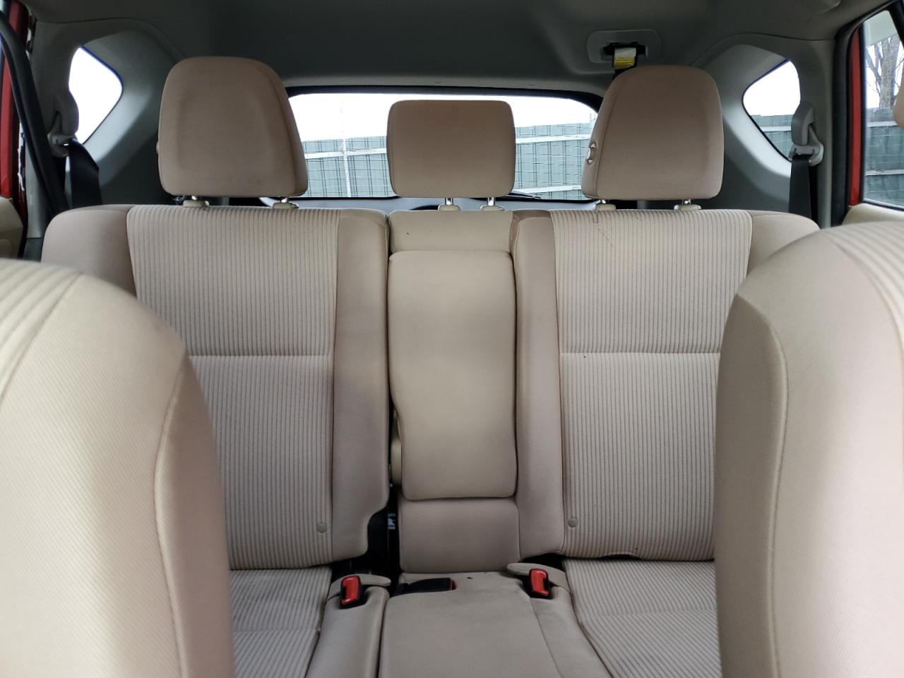 2013 Toyota RAV 4 - Image 10