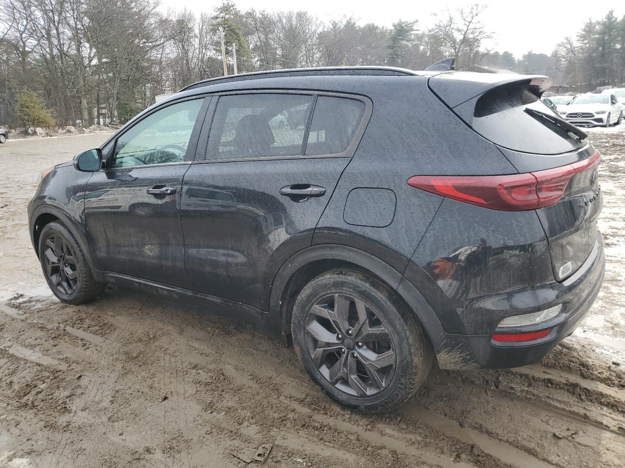 2022 Kia Sportage - Image 2