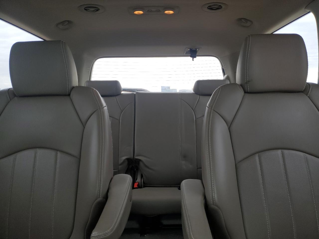 2014 GMC Acadia - Image 10