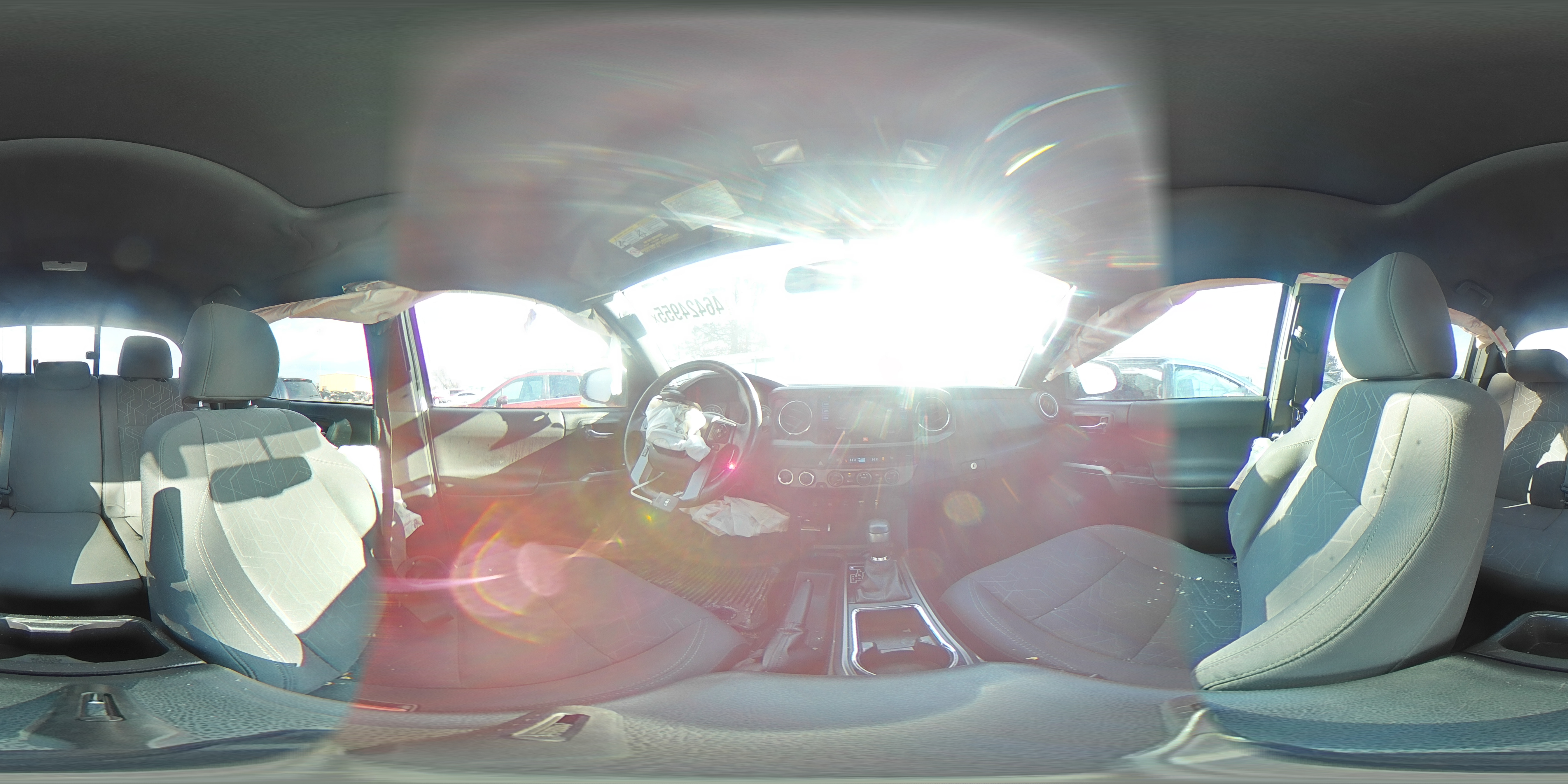 2016 Toyota Tacoma - Image 13