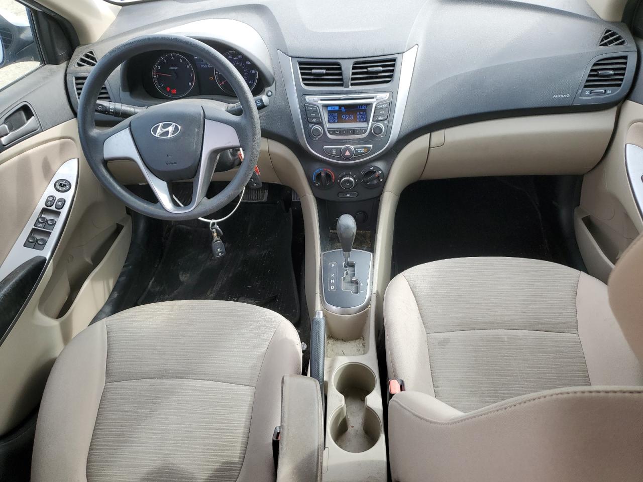2016 Hyundai Accent - Image 8