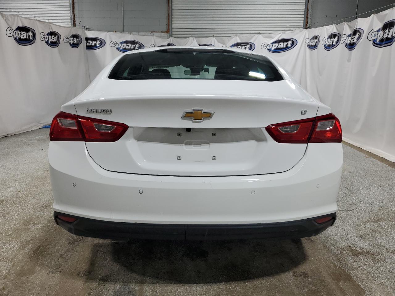 2023 Chevrolet Malibu - Image 6