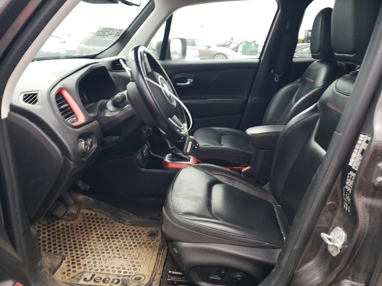2019 Jeep Renegade - Image 7