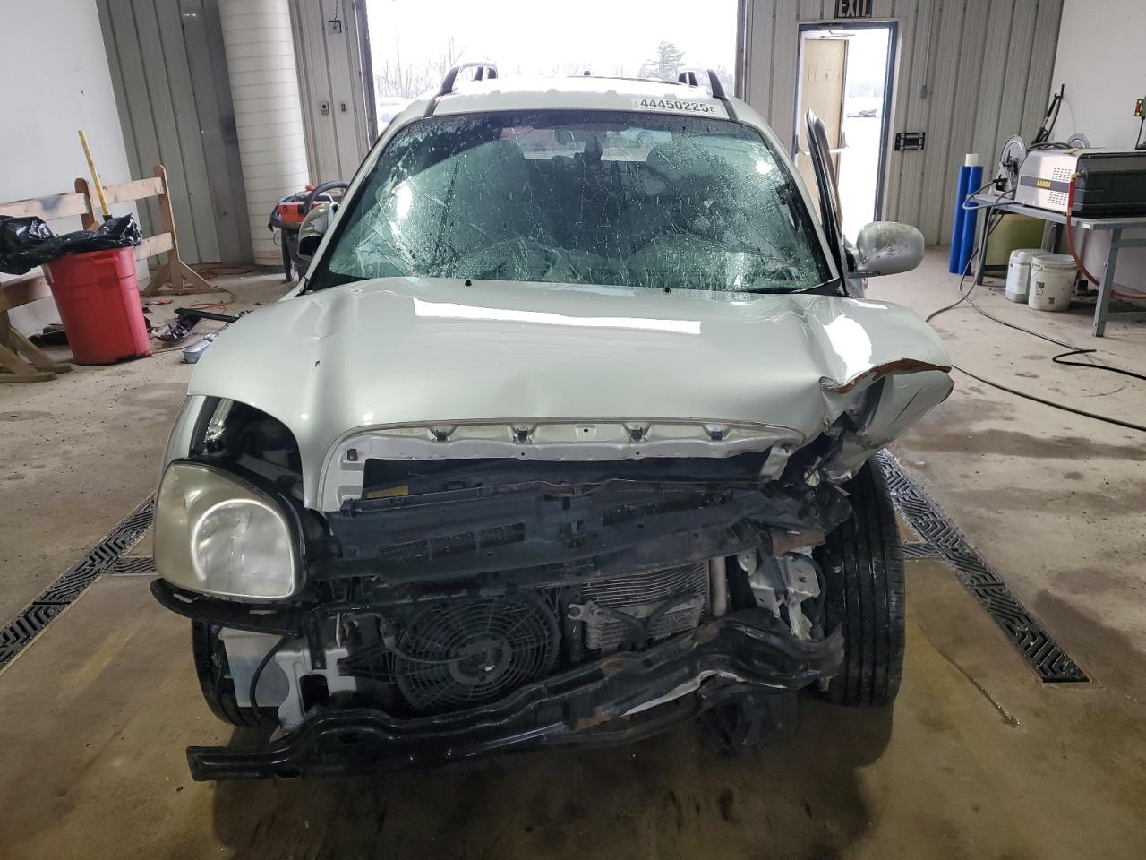 2005 Hyundai Santa Fe - Image 5