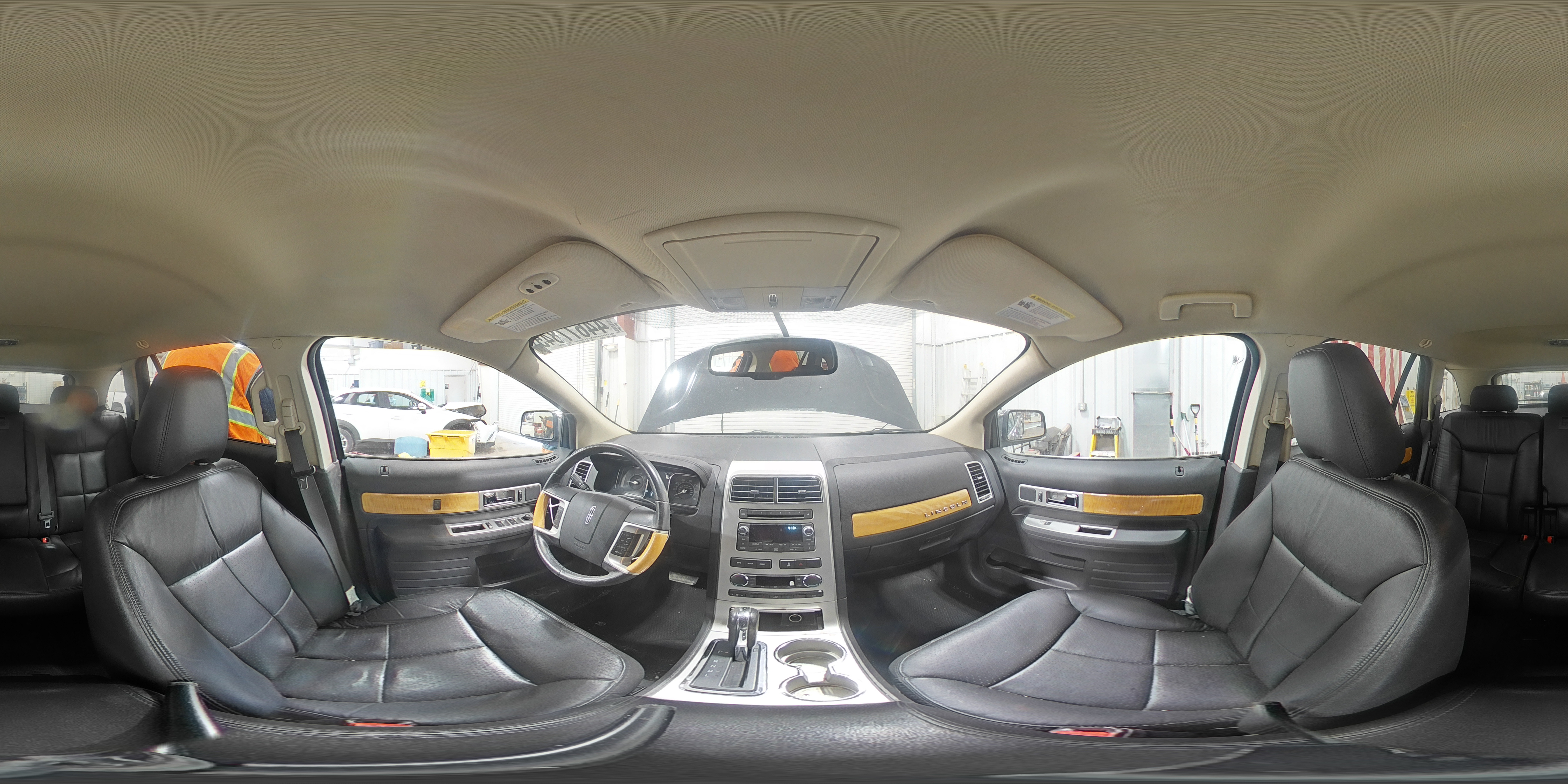 2010 Lincoln MKX - Image 12