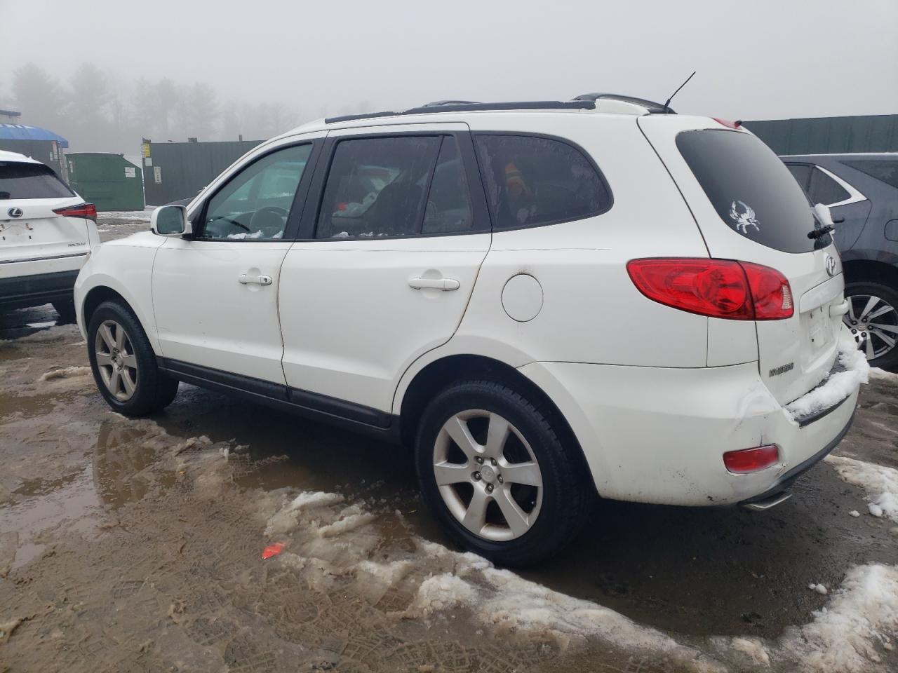 2007 Hyundai Santa Fe - Image 2