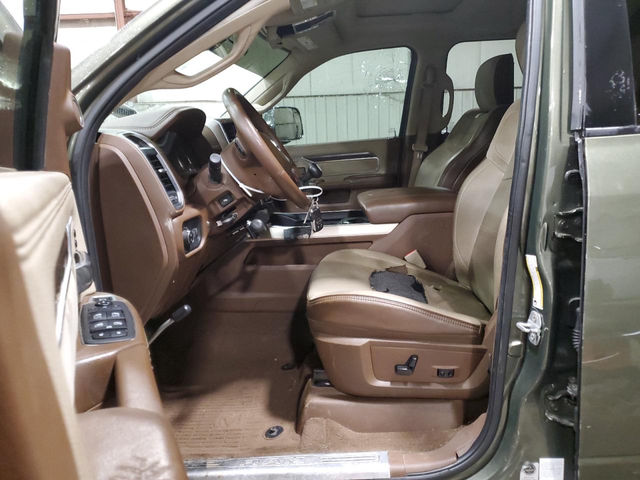2021 RAM 2500 - Image 7