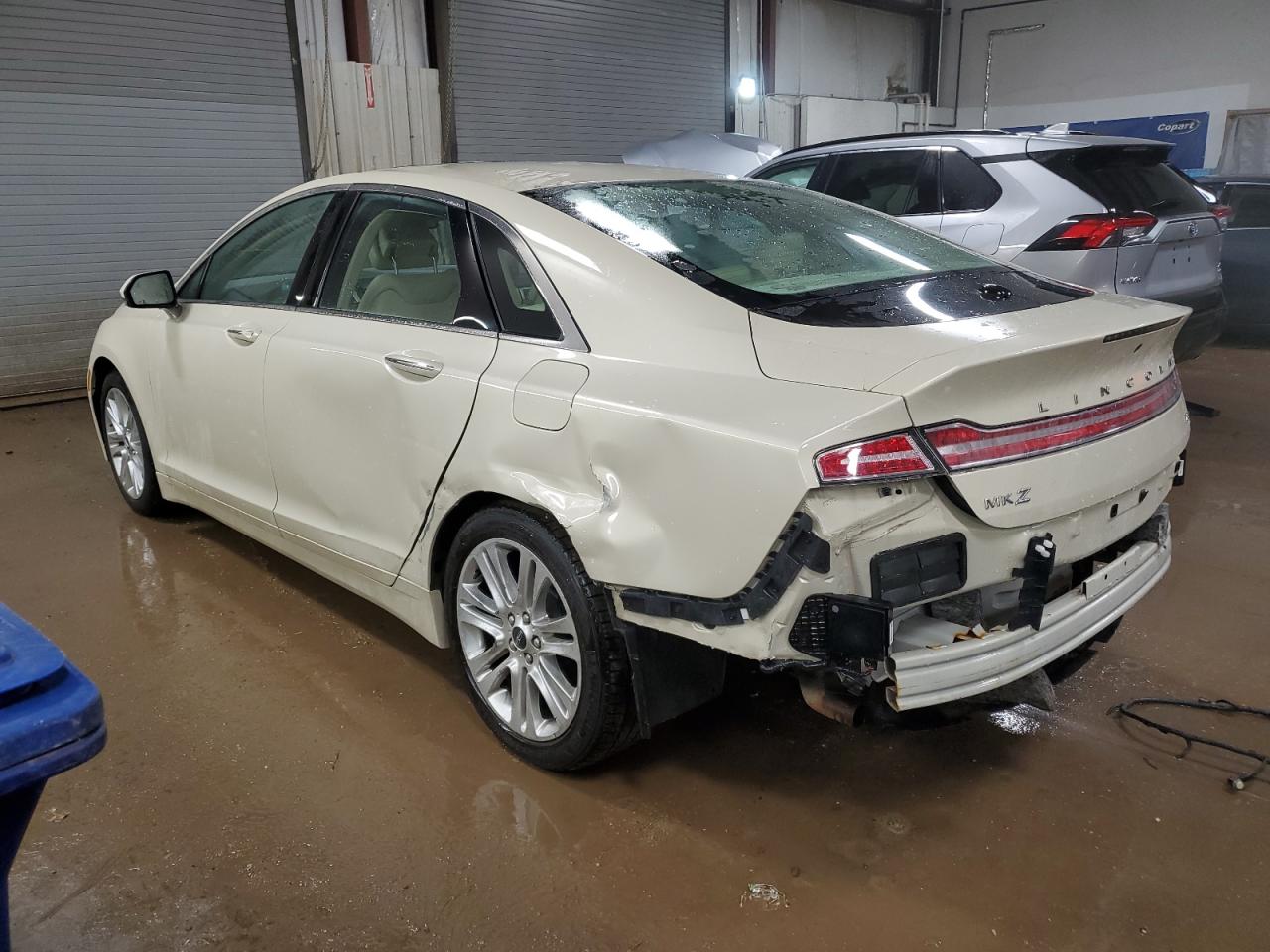 2014 Lincoln MKZ - Image 2