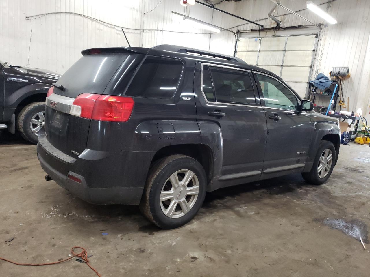 2015 GMC Terrain - Image 3
