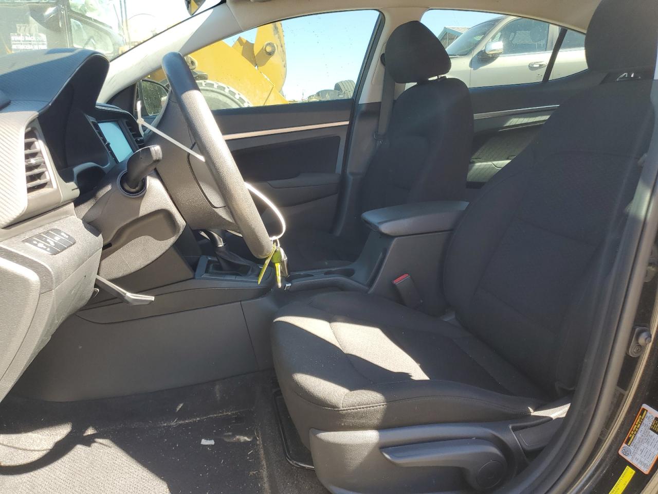 2020 Hyundai Elantra - Image 7