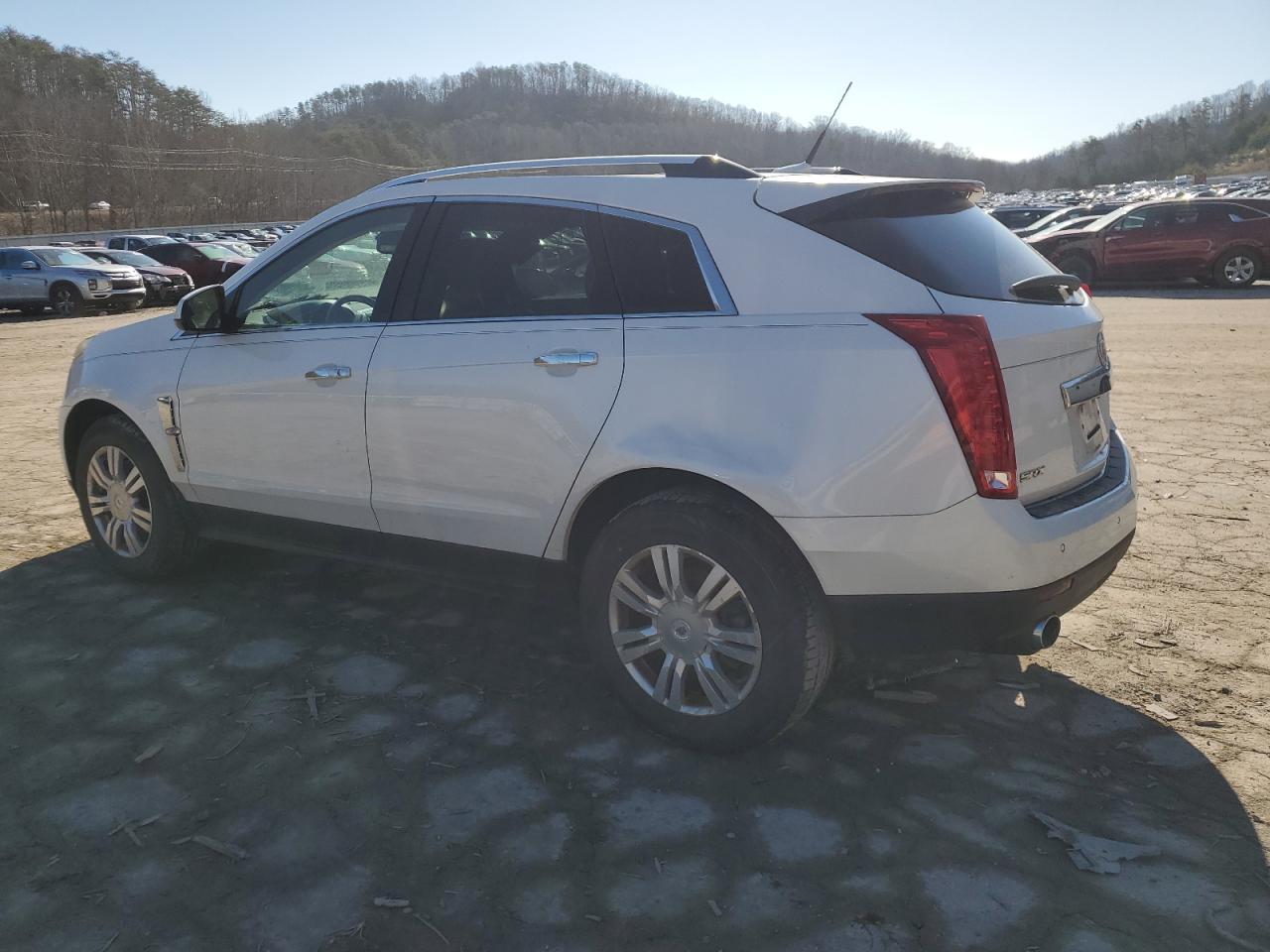 2011 Cadillac SRX - Image 2