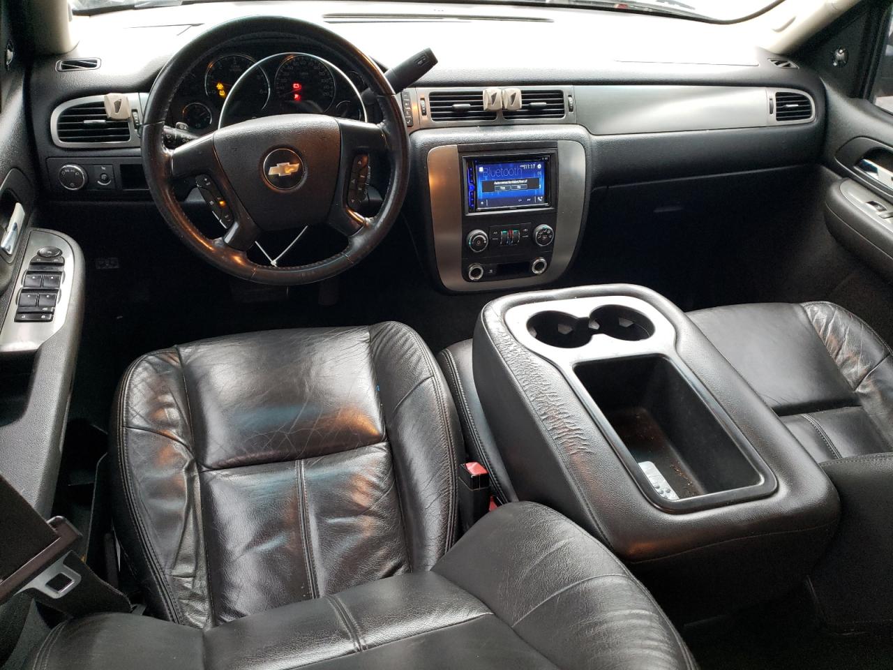 2007 Chevrolet Tahoe - Image 8