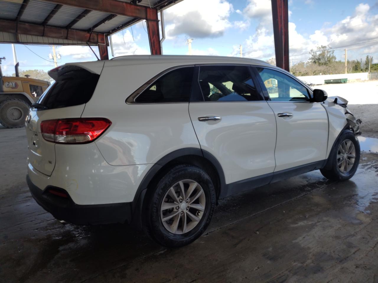 2017 Kia Sorento - Image 3