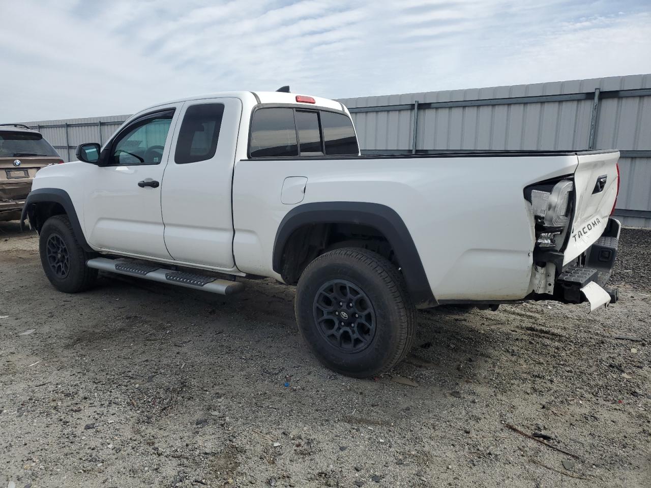 2019 Toyota Tacoma - Image 2