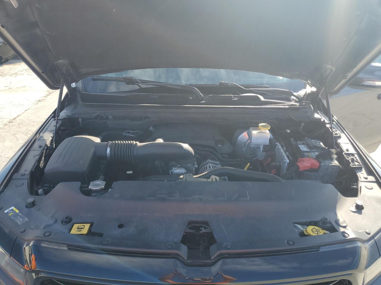2020 RAM 1500 - Image 11